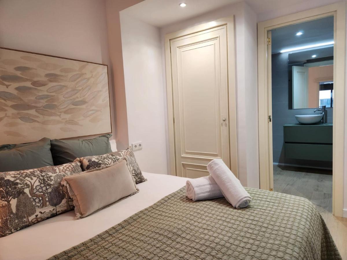Florit Flats - The Apolo Apartment Valensiya Dış mekan fotoğraf